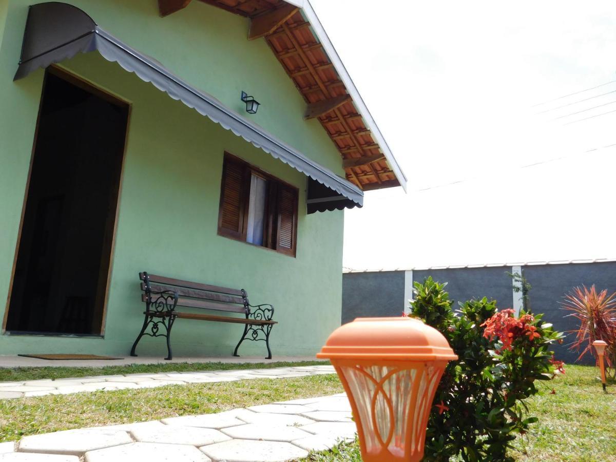 Chales Viver A Mantiqueira Sao Bento do Sapucai Luaran gambar